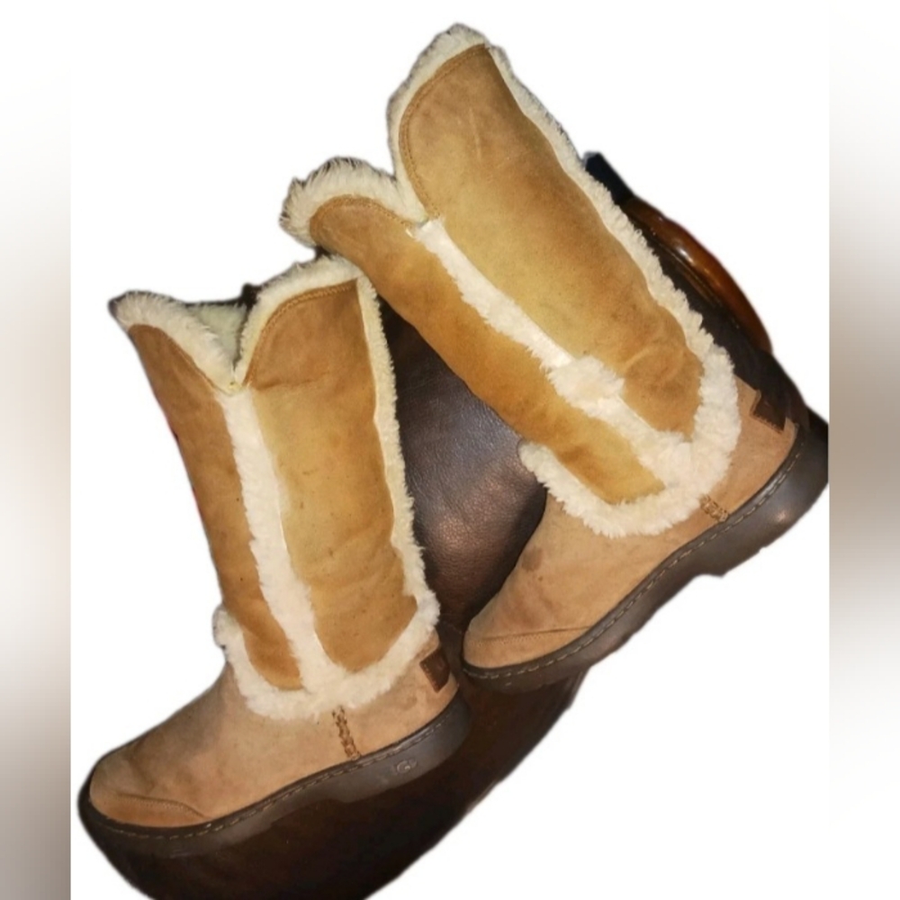 UGG Women's Sunburst Tall Boots w Twinface Sheepskin Size 7